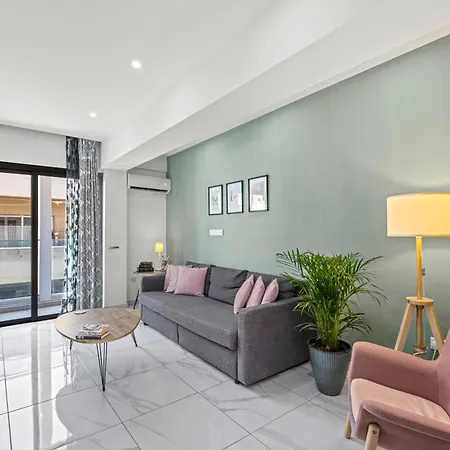 Style By The Sea I Palm - Finikoudes Appartement *
